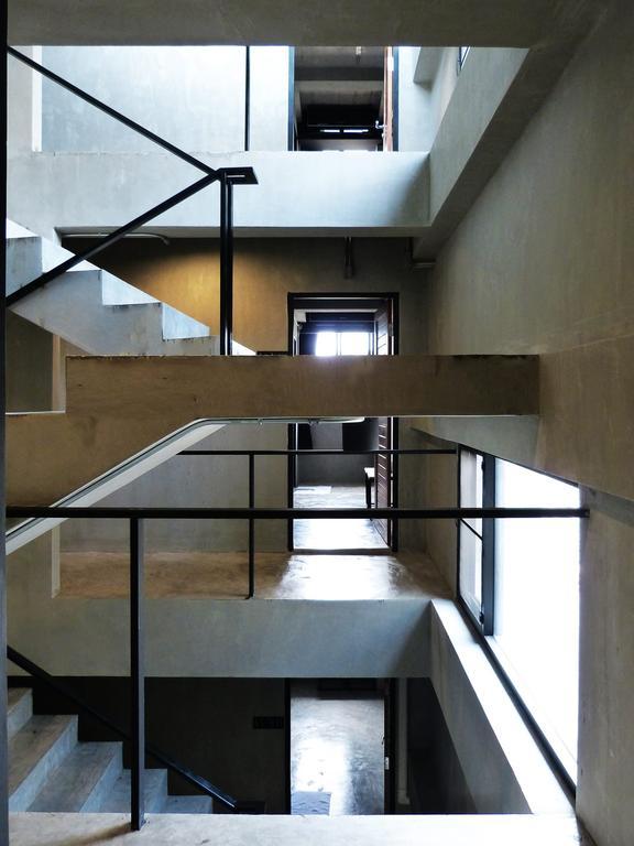 B Arch House Hotel Chiang Mai Bagian luar foto